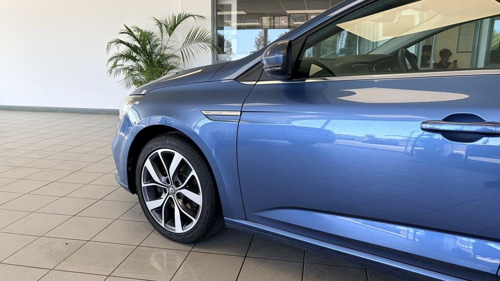 Renault Megane Dynamique S Nav Blue #3