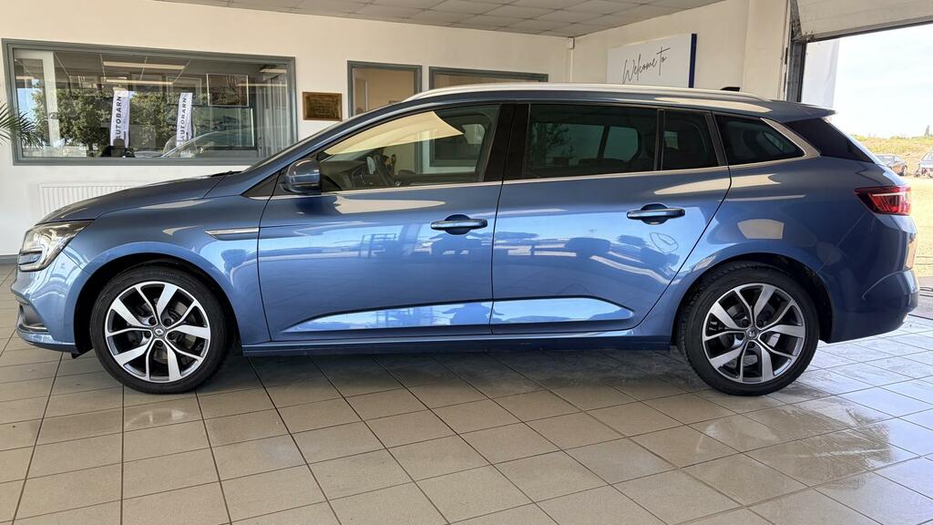 Renault Megane Dynamique S Nav Blue #2