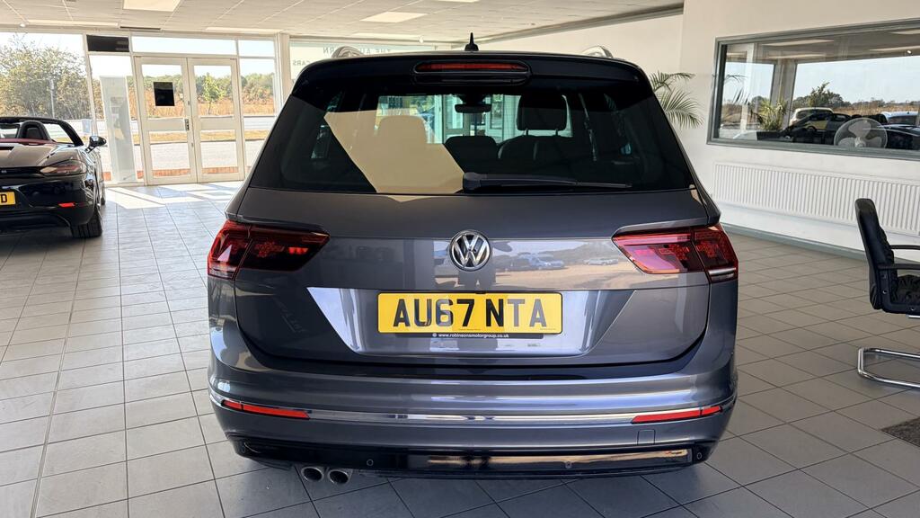 Volkswagen Tiguan R-line Grey #4