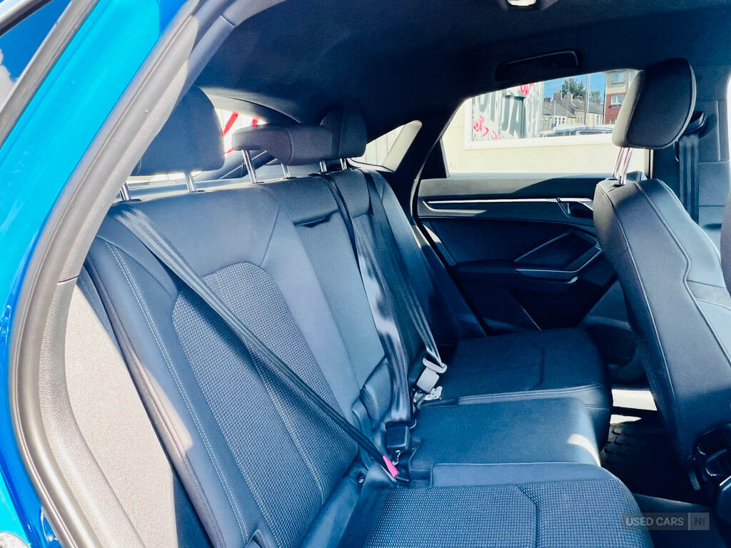 Audi Q3 35 Tdi S Line S Tronic Blue #4
