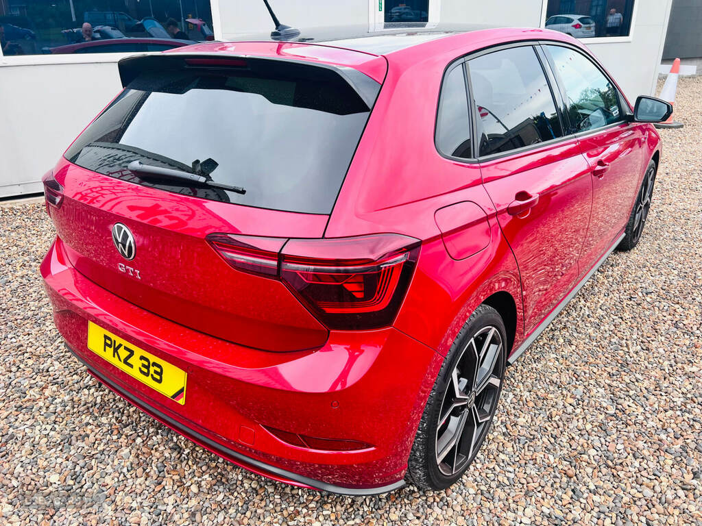 Volkswagen Polo 2.0 Tsi Gti Dsg Red #4