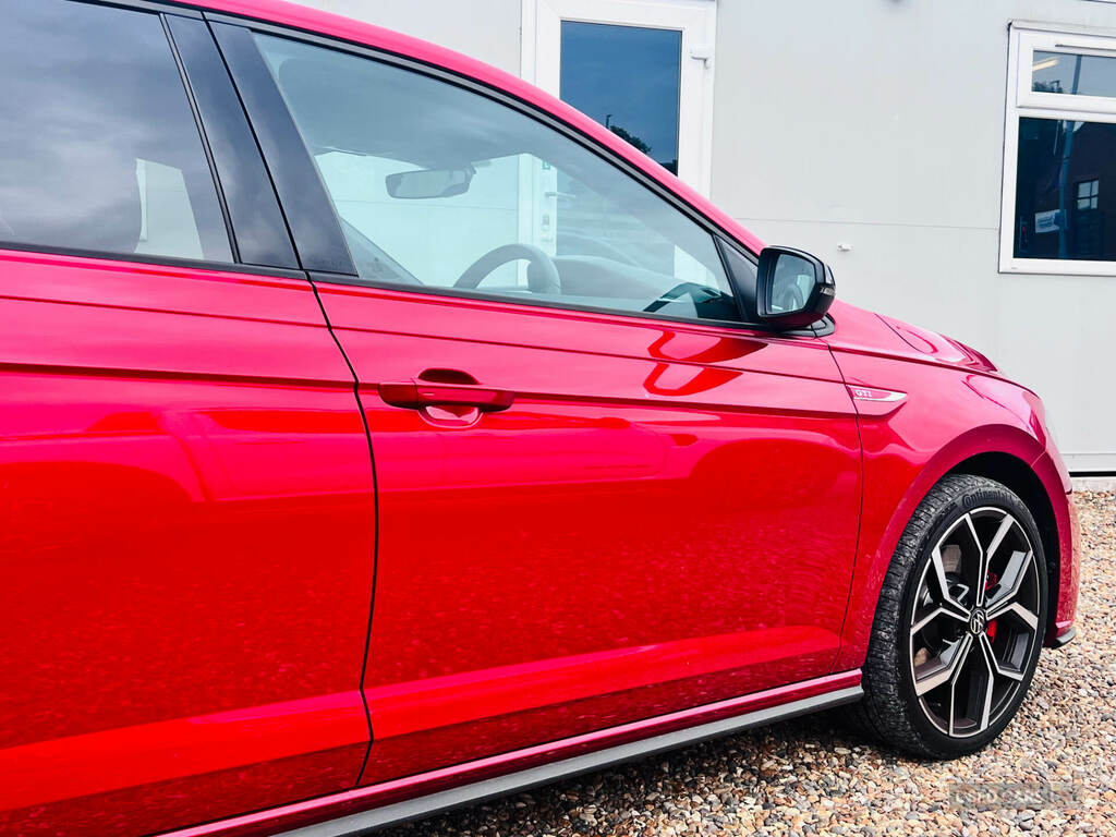 Volkswagen Polo 2.0 Tsi Gti Dsg Red #6