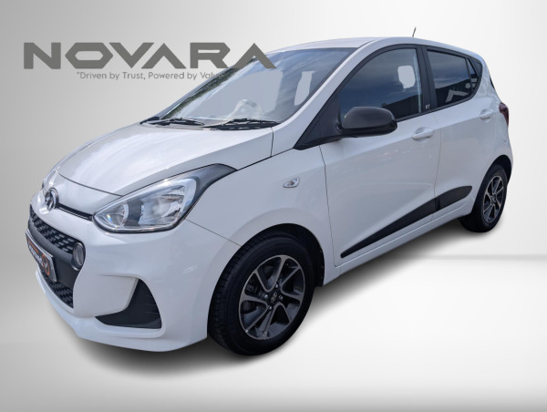 Hyundai Bayon Se Connect Black #4
