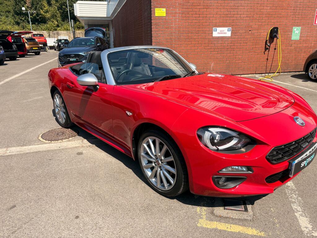 Fiat 124 Spider 1.4 Multiair Lusso Plus Euro 6 RF17RBZ Red #2