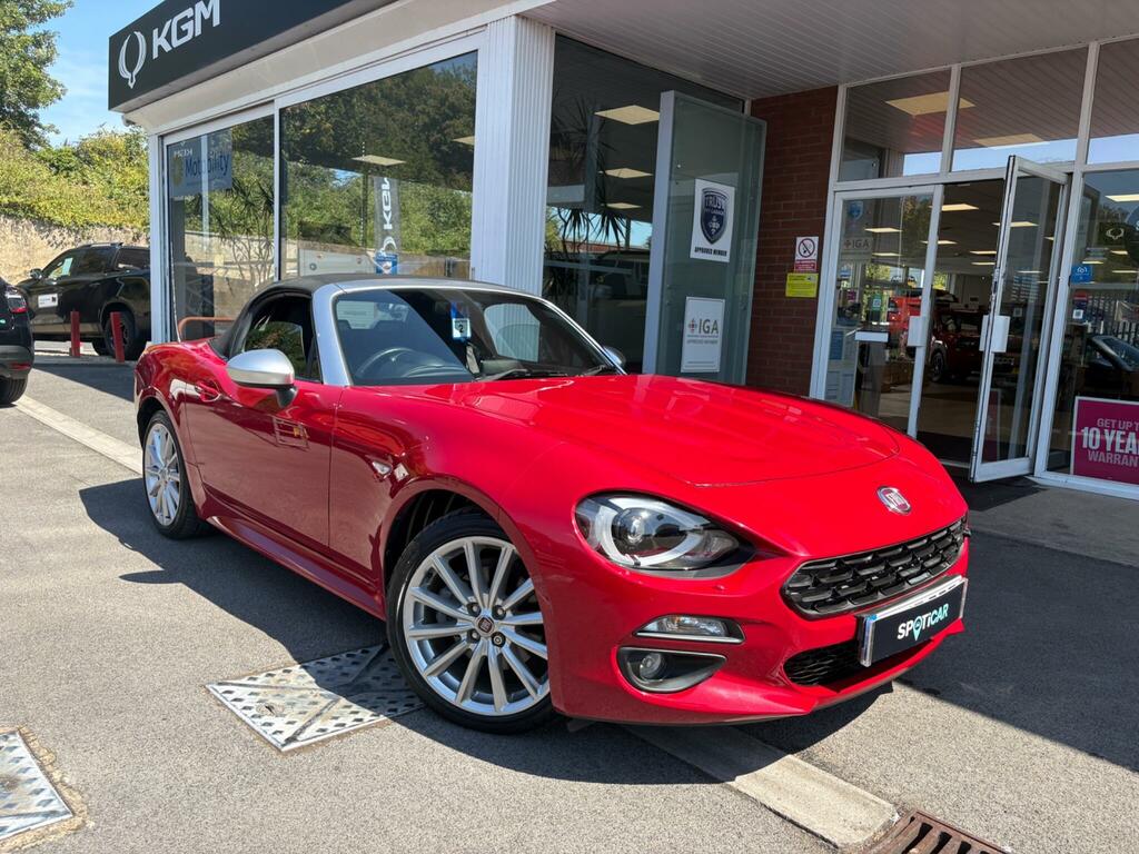 Fiat 124 Spider 1.4 Multiair Lusso Plus Euro 6 Red