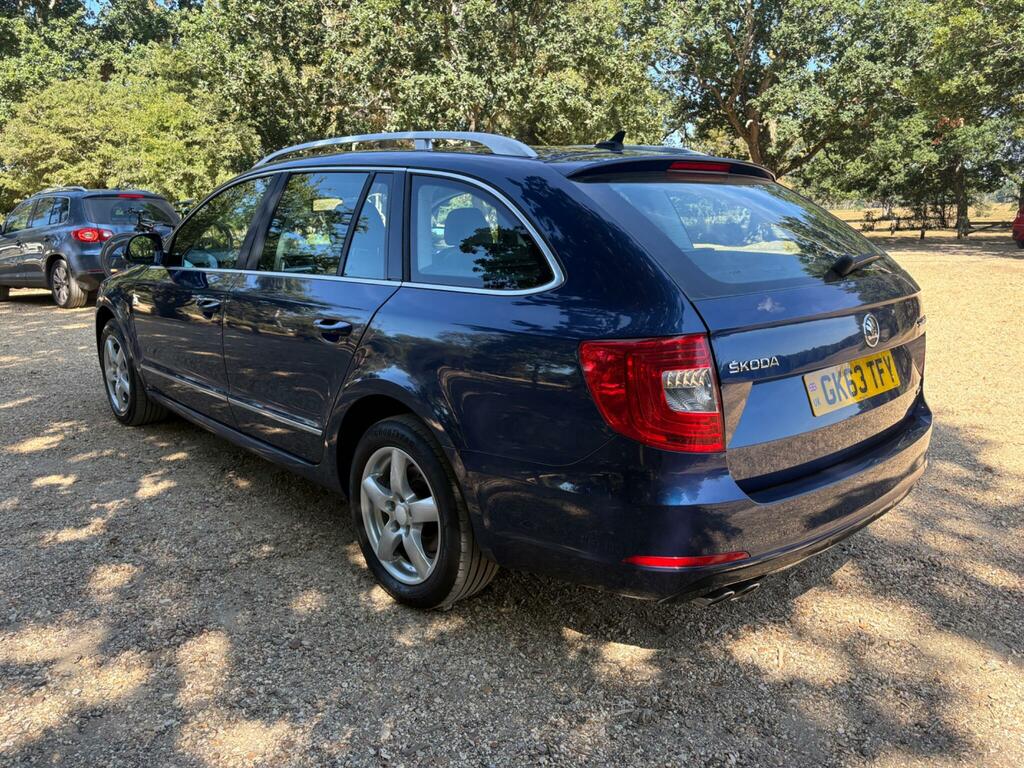 Skoda Superb 2.0 Tdi Elegance Estate Dsg 4Wd Euro 5 Blue #4
