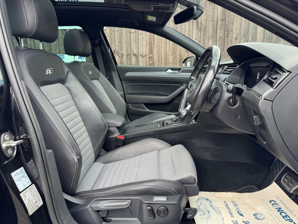 Volkswagen Passat 1.5 Tsi Evo R-line Dsg Euro 6 Ss 201919 KL19CRV Black #3