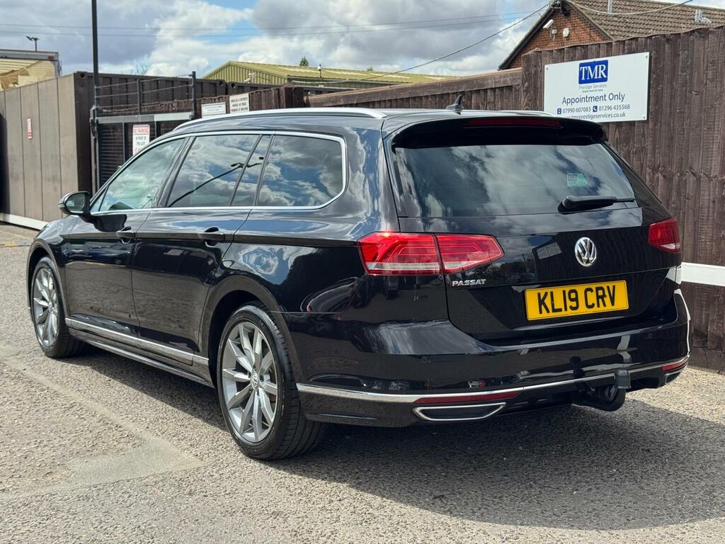 Volkswagen Passat 1.5 Tsi Evo R-line Dsg Euro 6 Ss 201919 KL19CRV Black #2