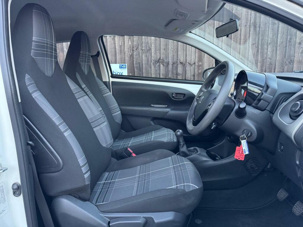 Peugeot 108 1.0 Active Euro 6 White #3