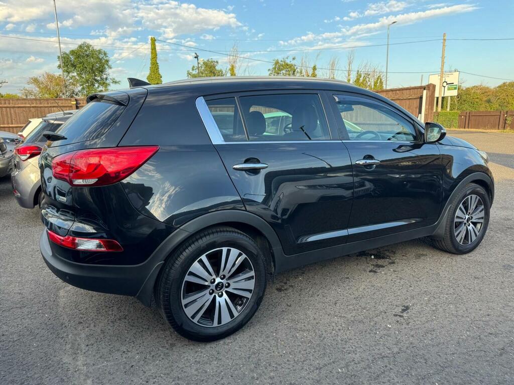 Kia Sportage 1.7 Crdi Ecodynamics 4 2Wd Euro 6 Ss Black #2