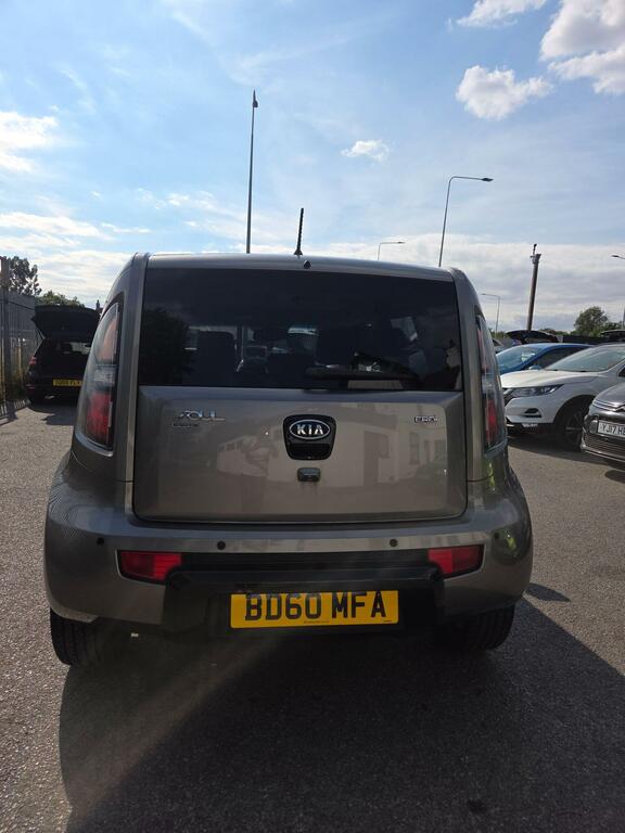 Kia Soul 1.6 Crdi Tempest Euro 4 Silver #5