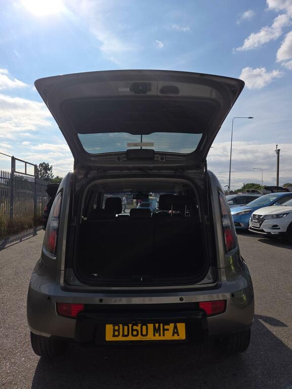 Kia Soul 1.6 Crdi Tempest Euro 4 Silver #6