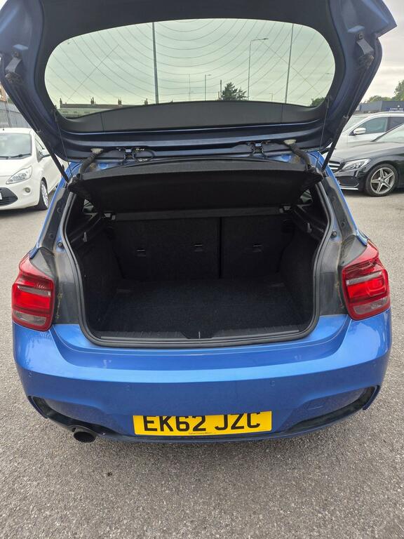 BMW 1 Series 1.6 116I Se Euro 6 Ss Red #4