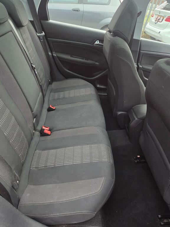 Peugeot 308 SW 1.6 Blue Hdi Ss Sw Active 120 Bhp Blue #9