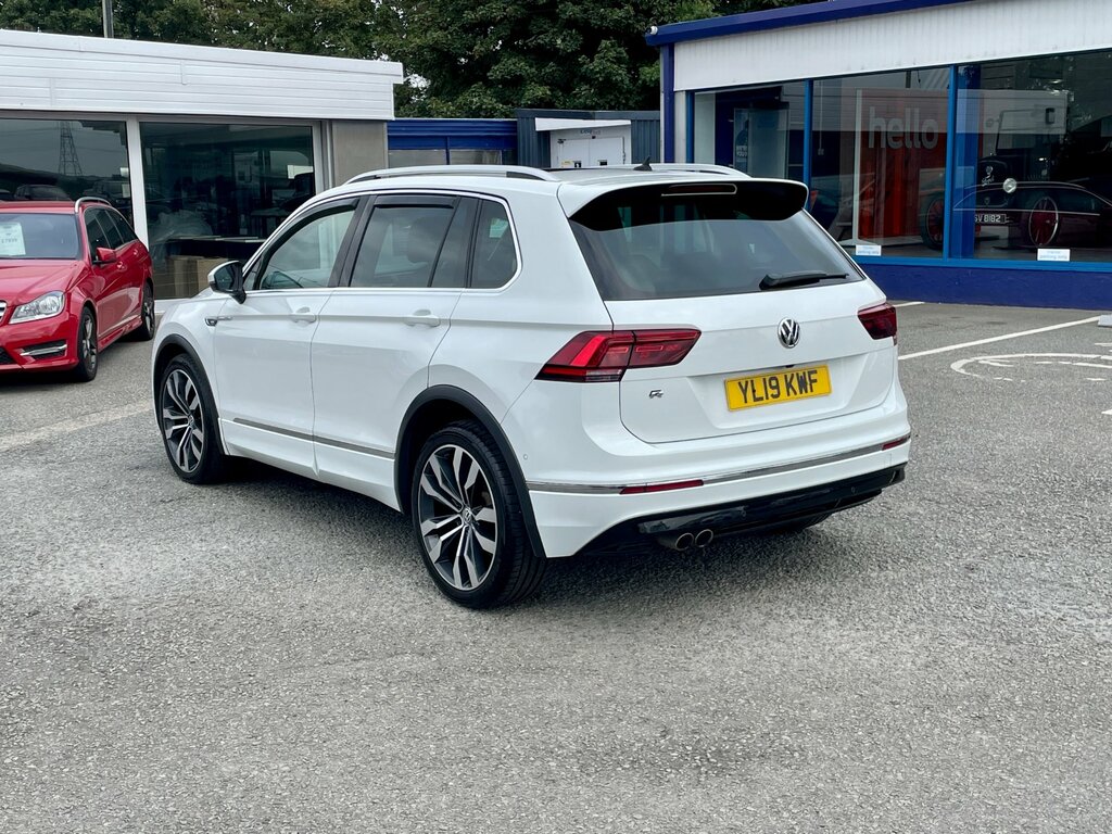 Volkswagen Tiguan 2.0 Tdi R-line Tech Suv Dsg Euro 6 Ss White #5