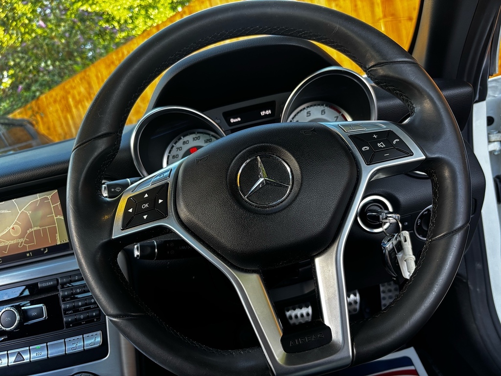 Mercedes-Benz SLK Slk200 Convertible 1.8 White #5