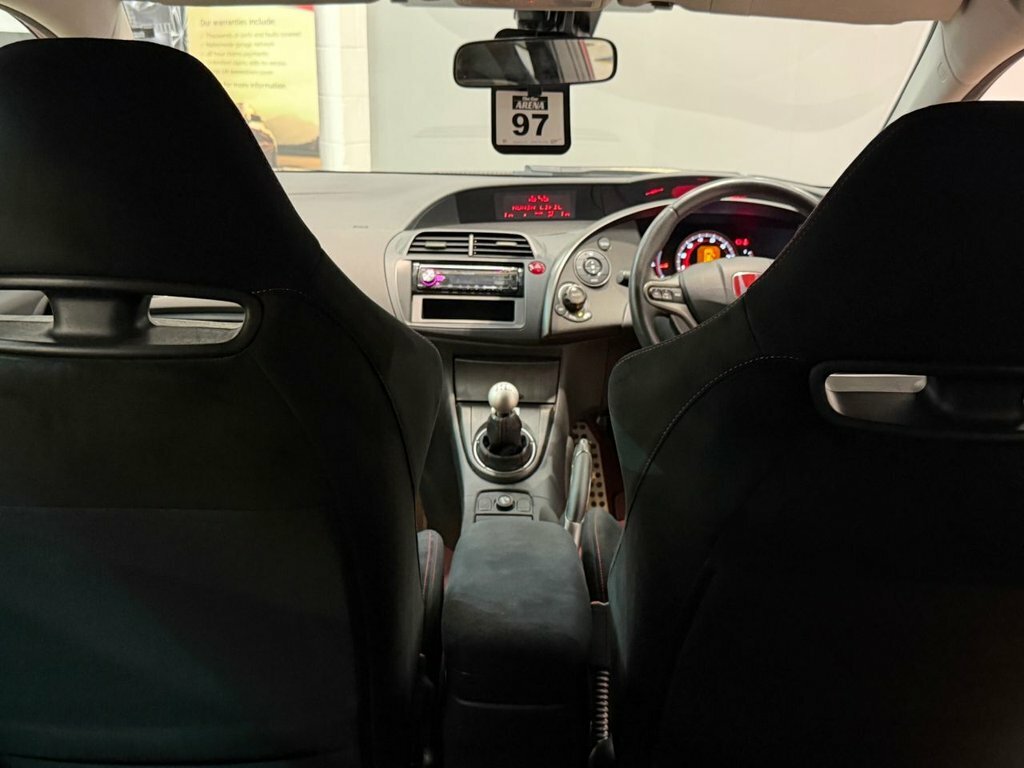 Honda Civic I-vtec Si 5-Door 1 Prev Owner Just 61K 8 Services Silver #24