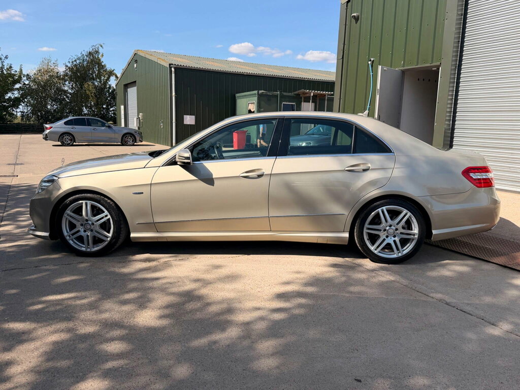 Mercedes-Benz E Class 3.0 E350 Cdi V6 Blueefficiency Sport G-tronic Euro Beige #4