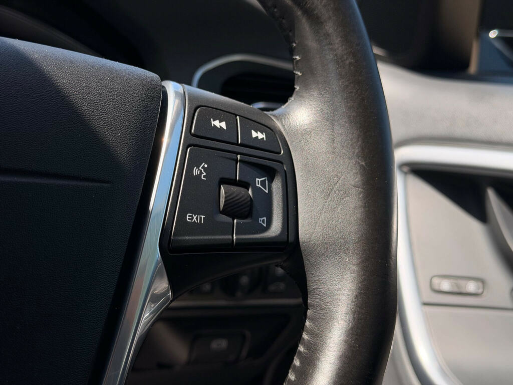 Volvo V60 Cross Country Se Nav Brown #19