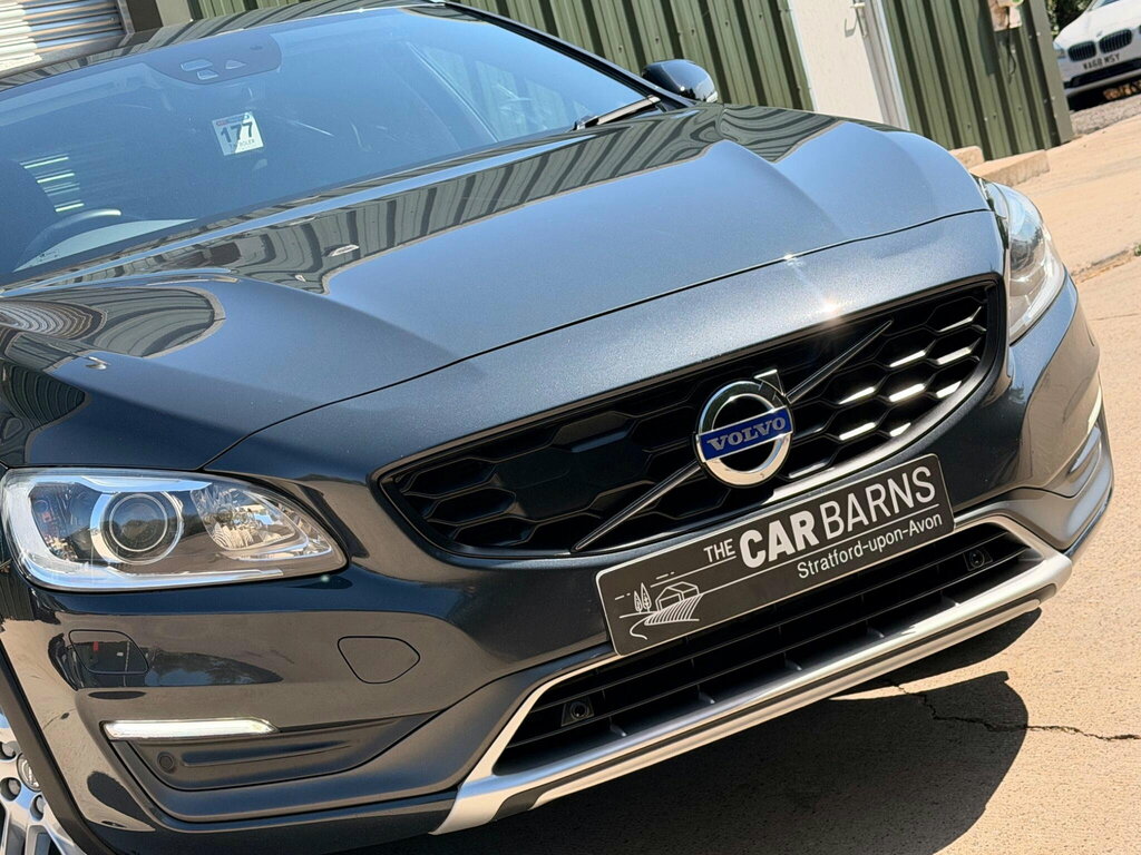 Volvo V60 Cross Country Se Nav Brown #36