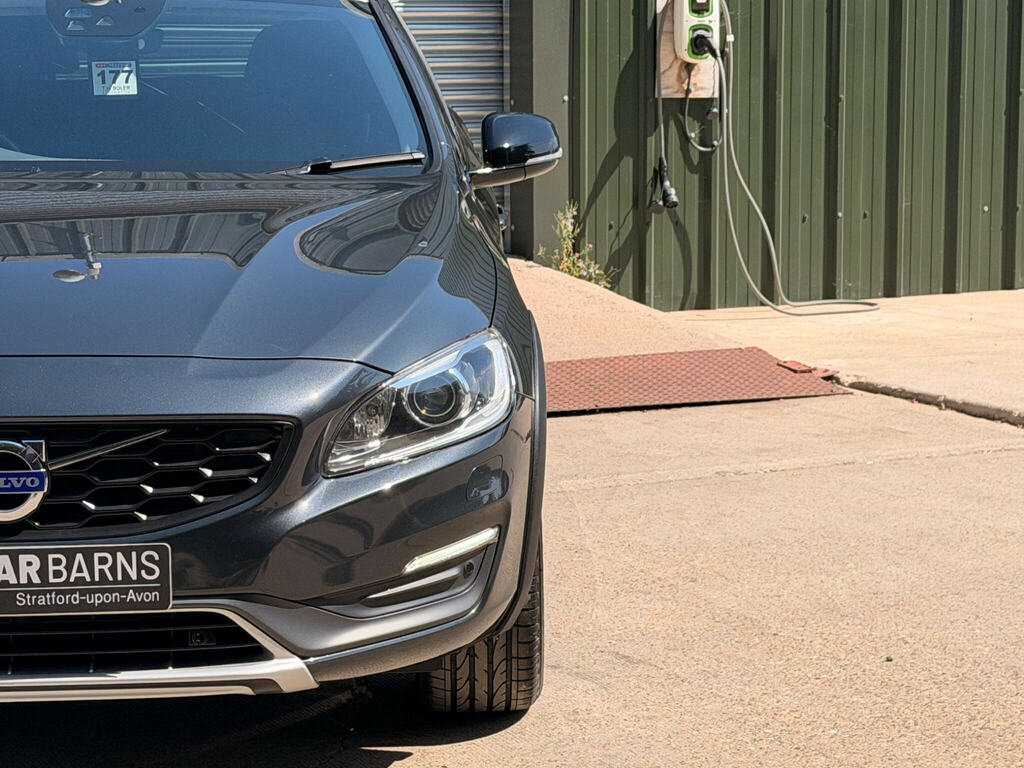 Volvo V60 Cross Country Se Nav Brown #8