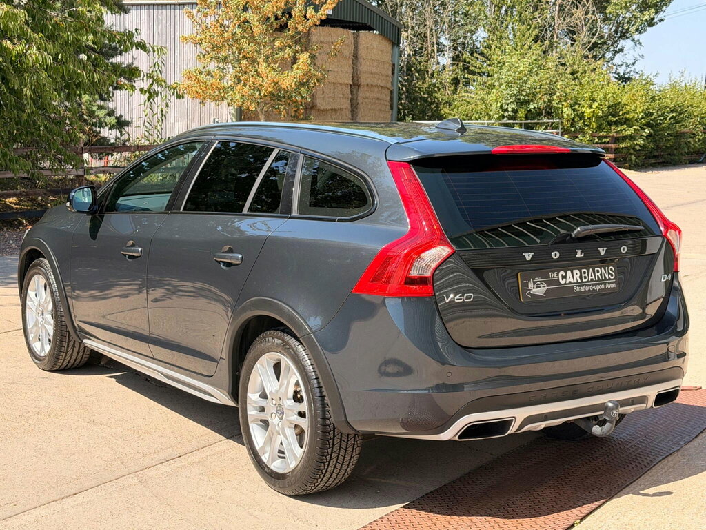 Volvo V60 Cross Country 2.0 D4 Lux Nav Euro 6 Ss Grey #3