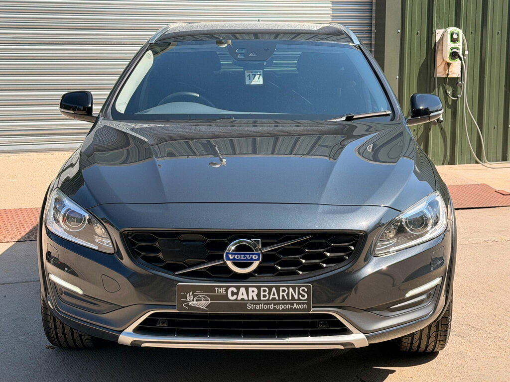 Volvo V60 Cross Country 2.0 D4 Lux Nav Euro 6 Ss Grey #2