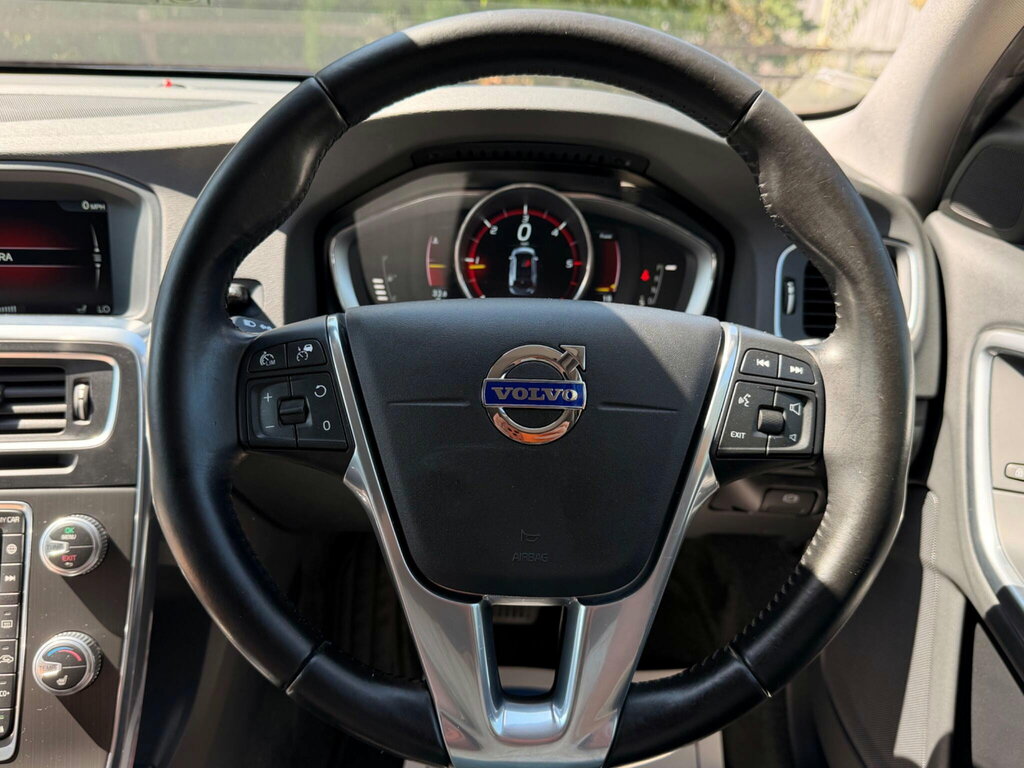 Volvo V60 Cross Country Se Nav Brown #34