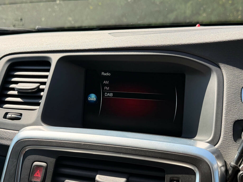 Volvo V60 Cross Country Se Nav Brown #28