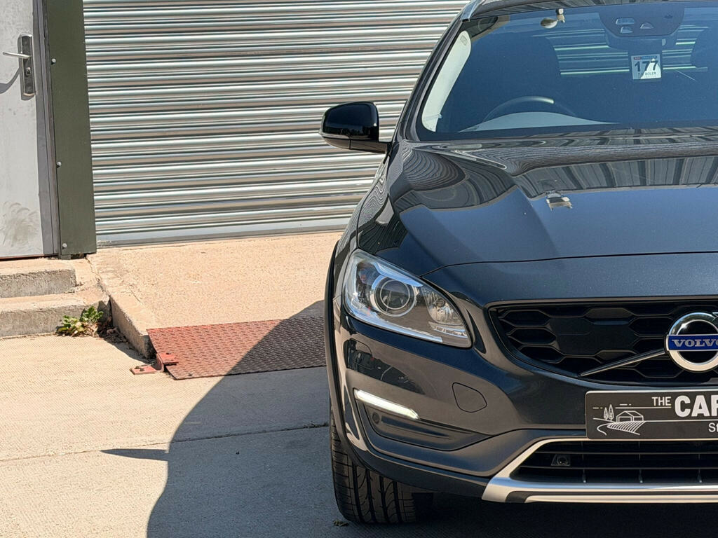 Volvo V60 Cross Country Se Nav Brown #7