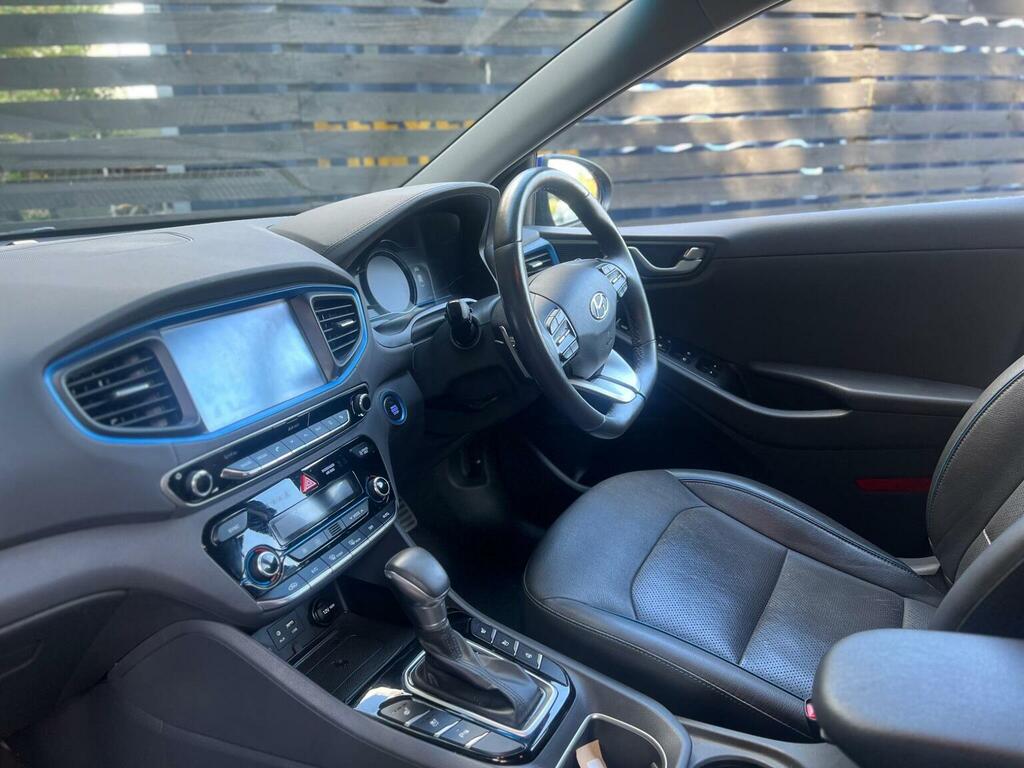 Hyundai Ioniq Grey #35