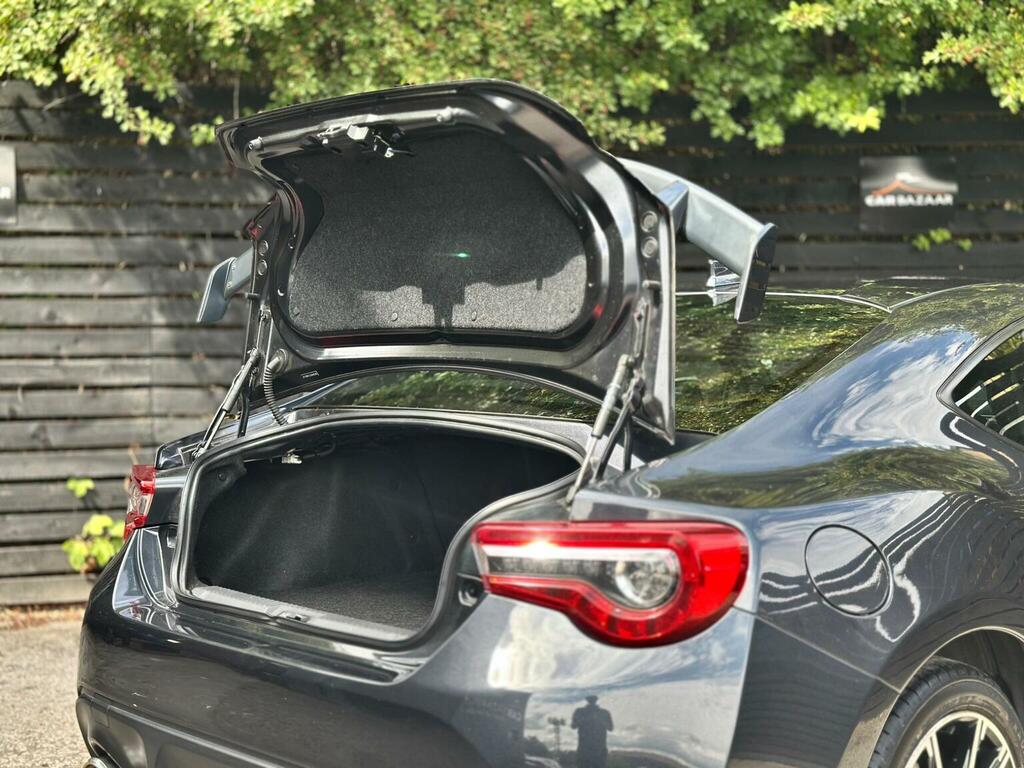 Toyota GT86 2.0 Boxer D-4s Pro Euro 6 Red #25