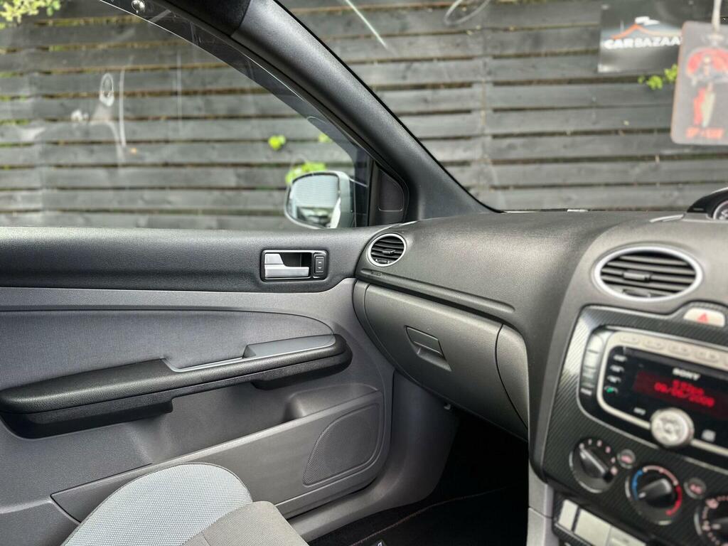 Ford Focus 2008 Ford Focusnbsp1.6 Zetec Ul Grey #49