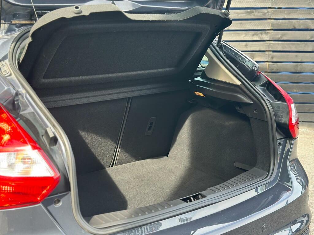 Ford Focus 1.5T Ecoboost Titanium X Euro 6 Ss Black #24