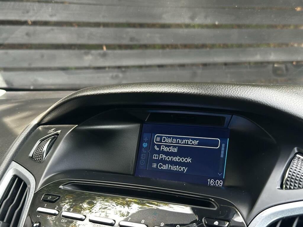 Ford Focus 1.5T Ecoboost Titanium X Euro 6 Ss Black #46