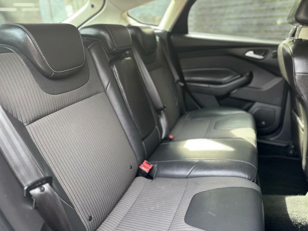 Ford Focus 1.5T Ecoboost Titanium X Euro 6 Ss Black #11