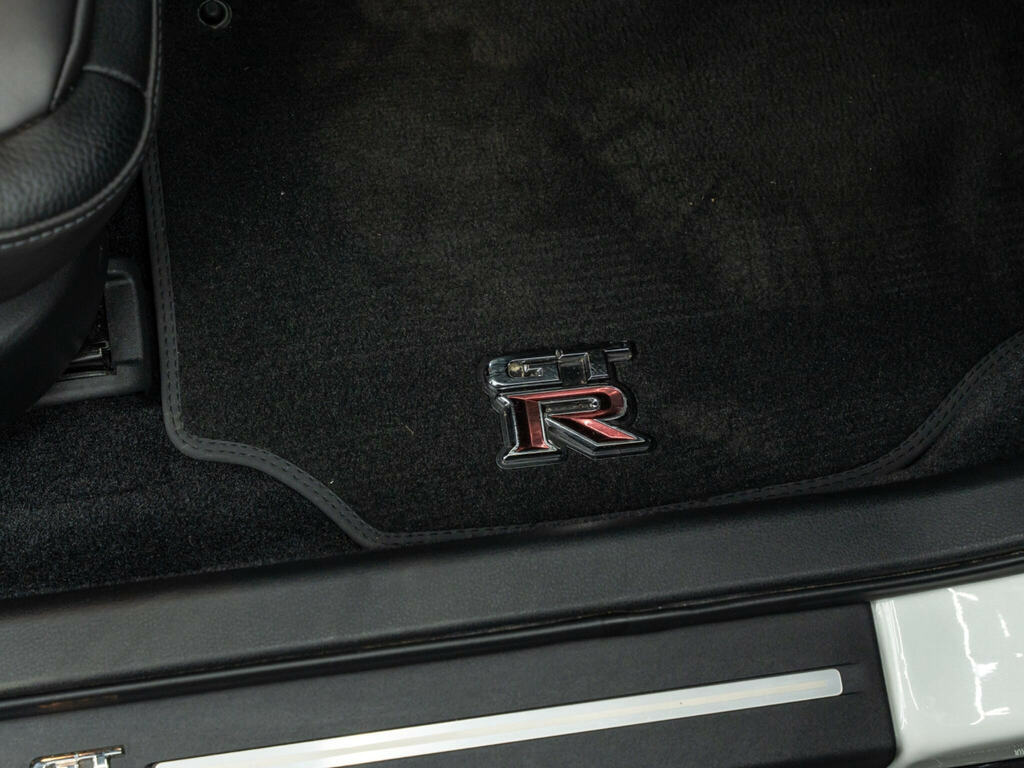 Nissan GT-R Igt100 N-tec Grey #67