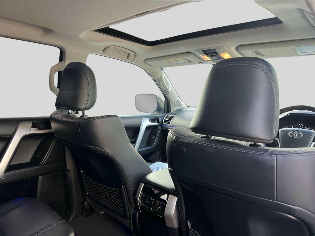 Toyota Land Cruiser D Active U1690 Ulez White #26