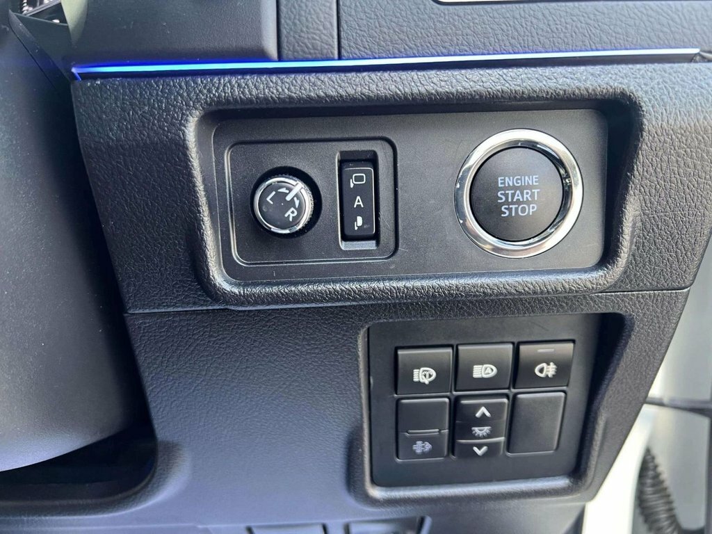 Toyota Land Cruiser D Active U1690 Ulez White #33