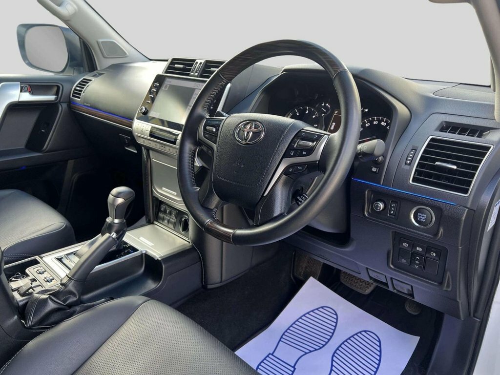Toyota Land Cruiser D Active U1690 Ulez White #30