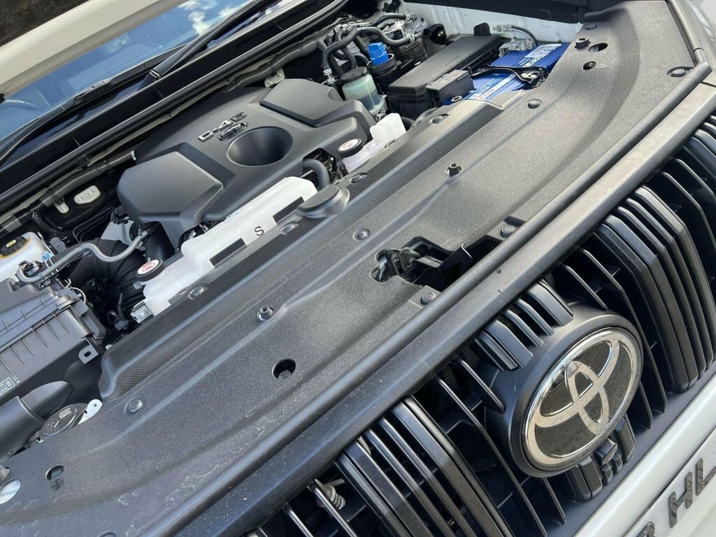 Toyota Land Cruiser D Active U1690 Ulez White #48