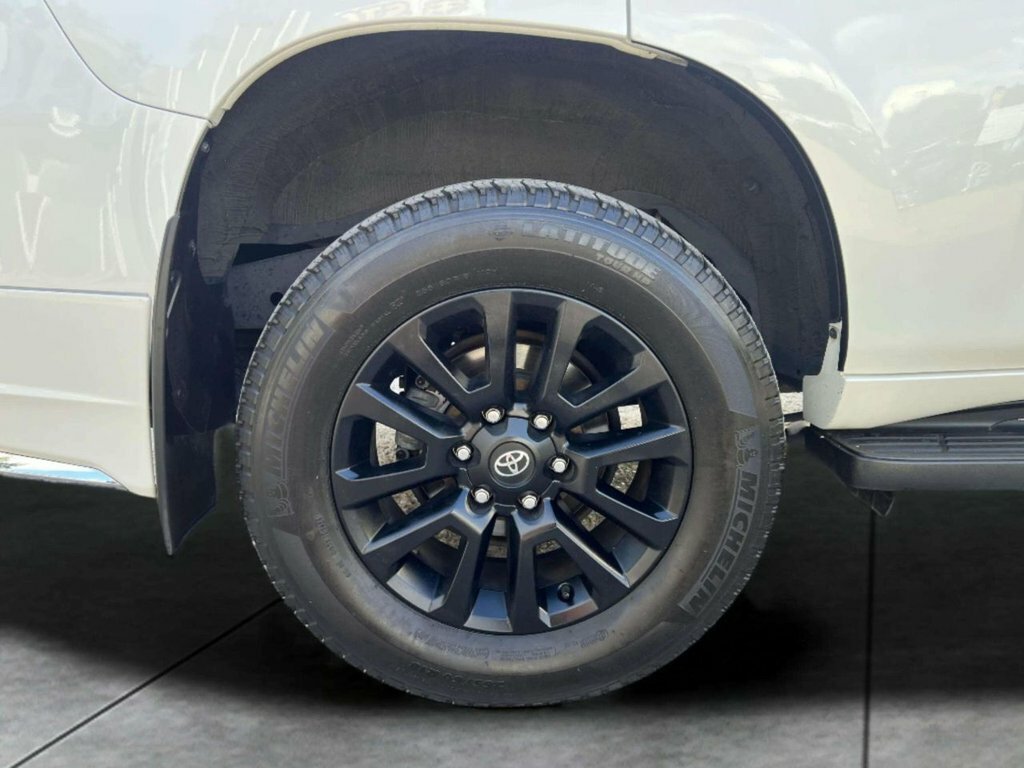 Toyota Land Cruiser D Active U1690 Ulez White #17