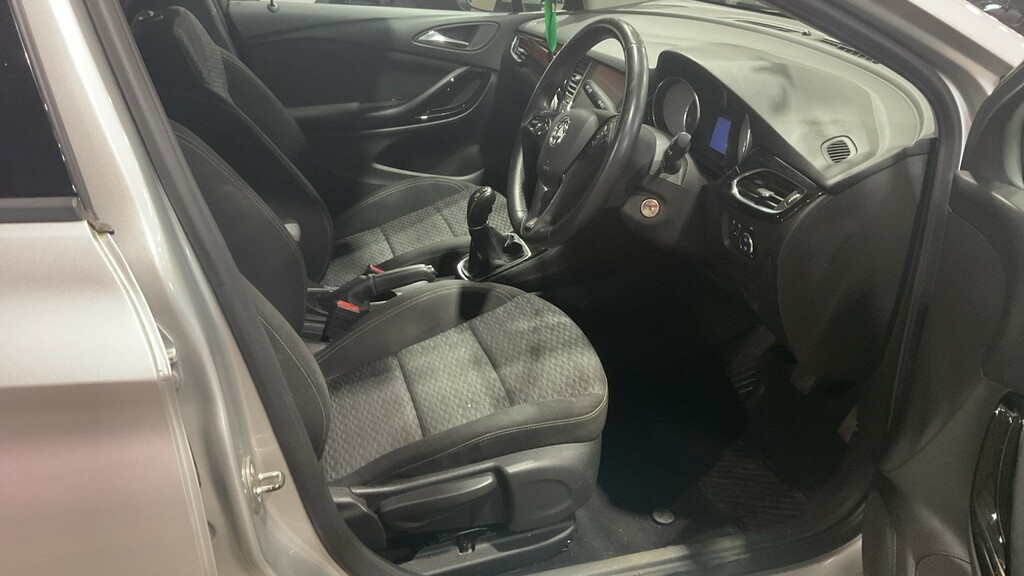 Vauxhall Astra 1.6 Cdti Ecoflex Design Sports Tourer Euro 6 Ss Black #11