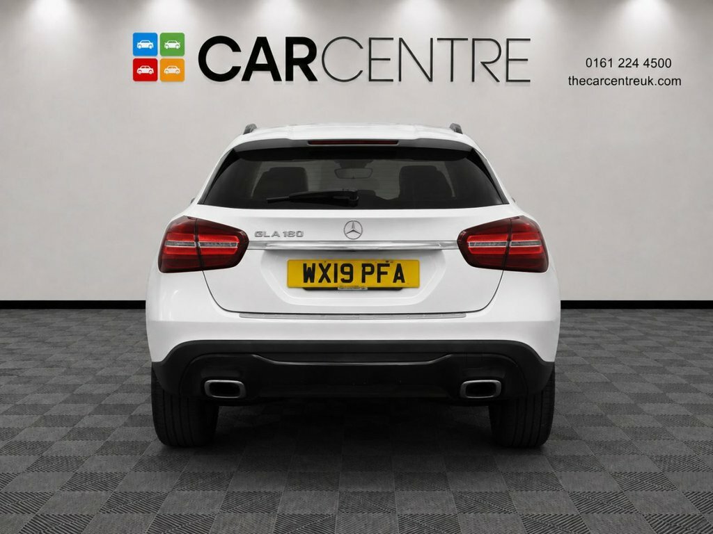 Mercedes-Benz GLA Class 1.6 Gla180 Amg Line Edition 7G-dct Euro 6 Ss Red #8