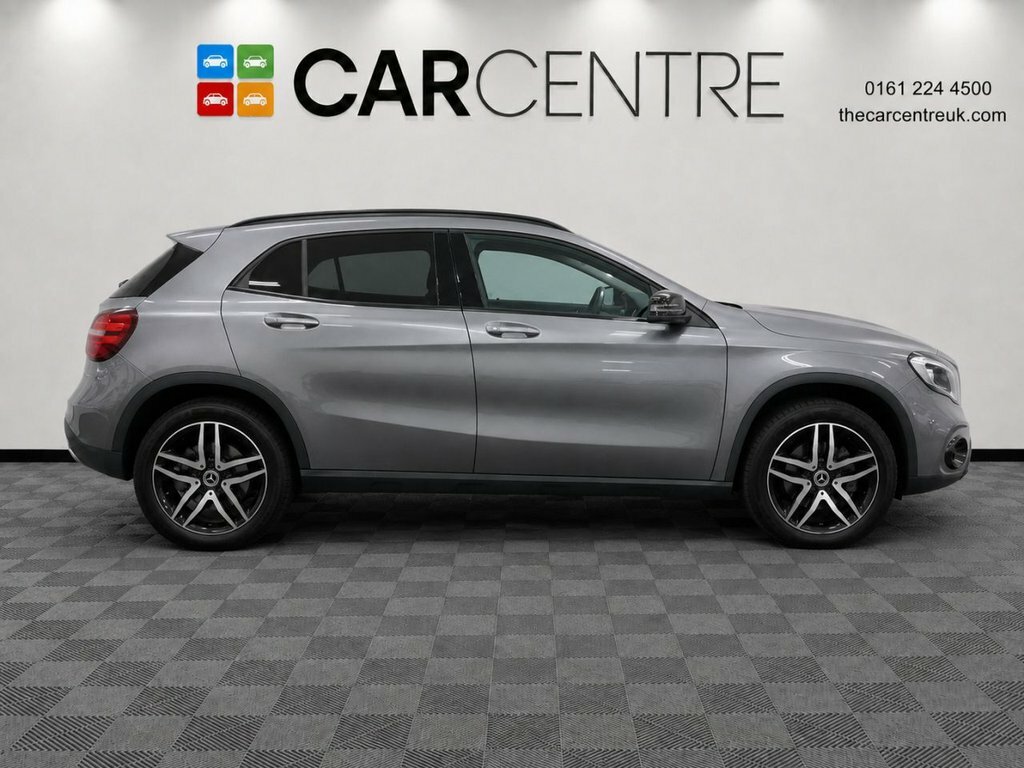 Mercedes-Benz GLA Class 1.6L Urban Edition Grey #3