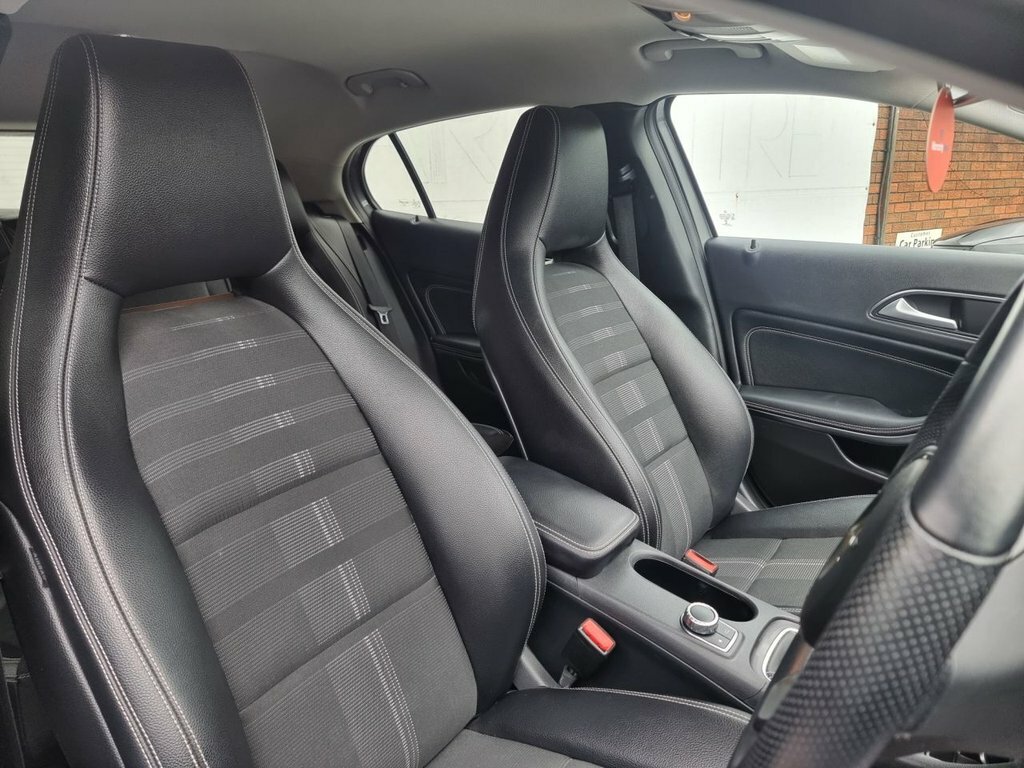 Mercedes-Benz GLA Class 1.6L Urban Edition Grey #5