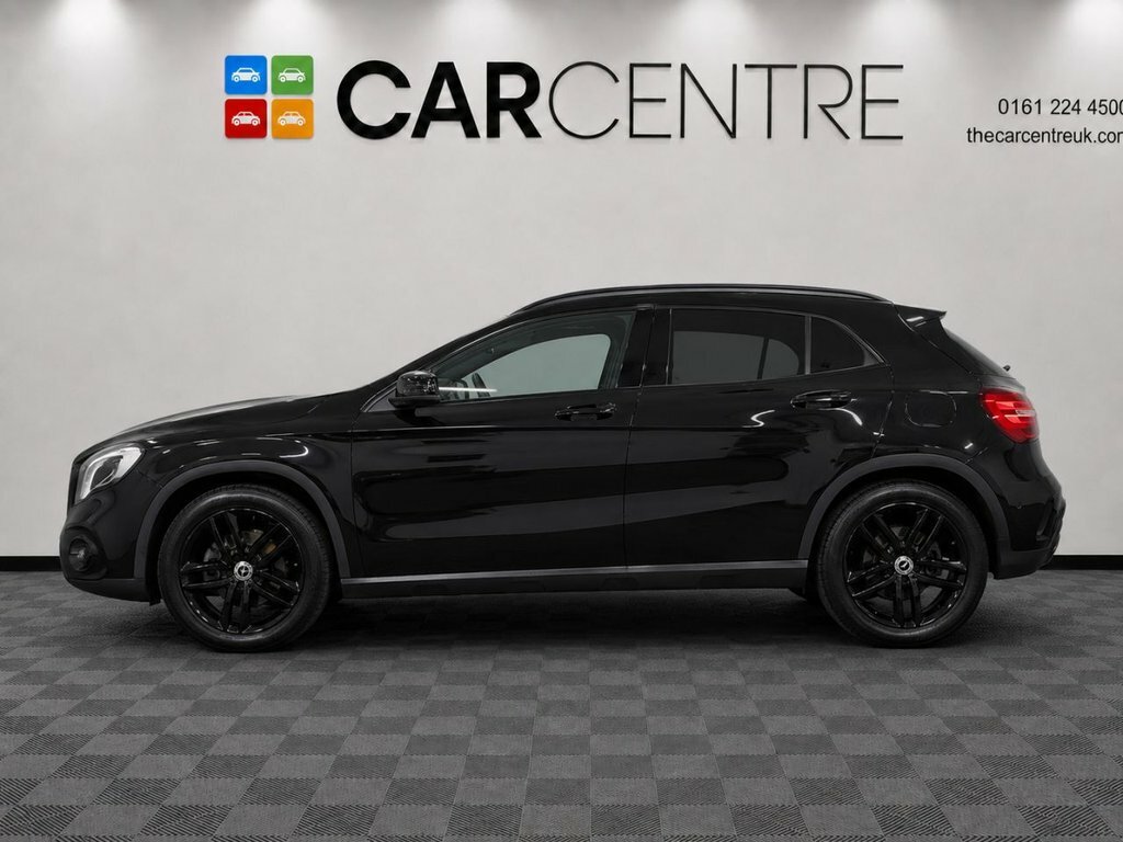 Mercedes-Benz GLA Class 1.6L Urban Edition Black #6