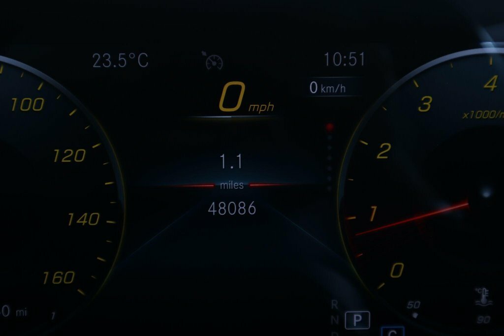 Mercedes-Benz CLA Class 1.3 Cla 250 E Amg Line Premium 259 Bhp Silver #39