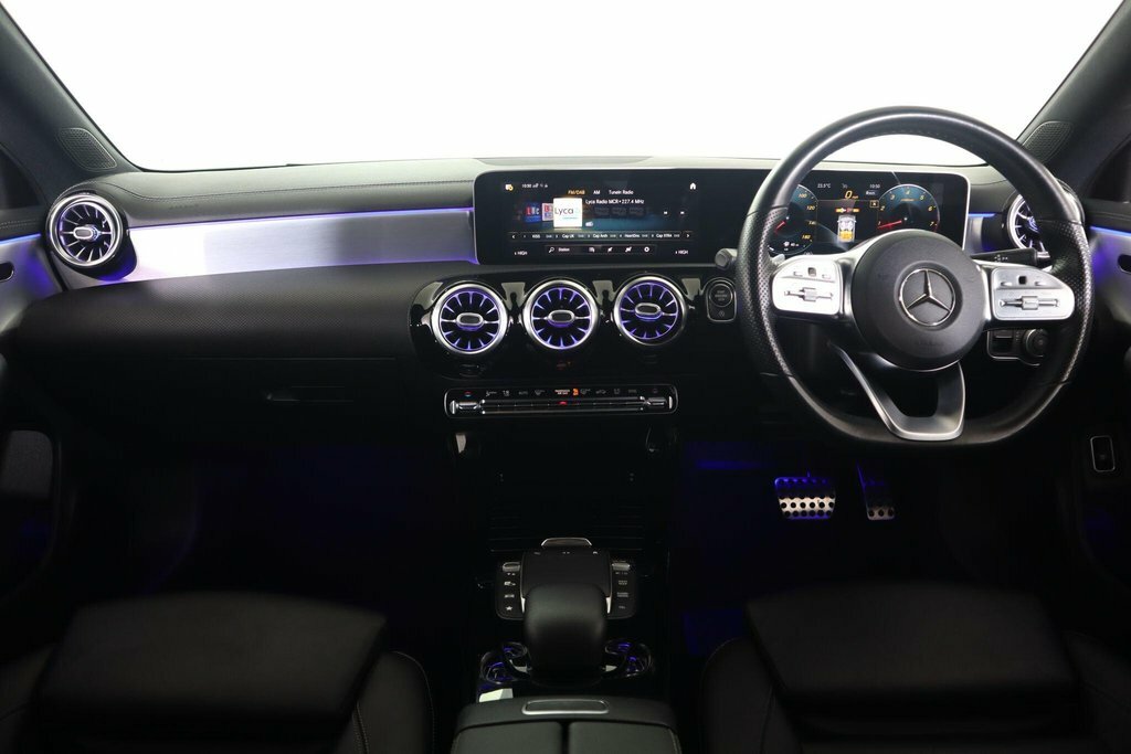 Mercedes-Benz CLA Class 1.3 Cla 250 E Amg Line Premium 259 Bhp Silver #10