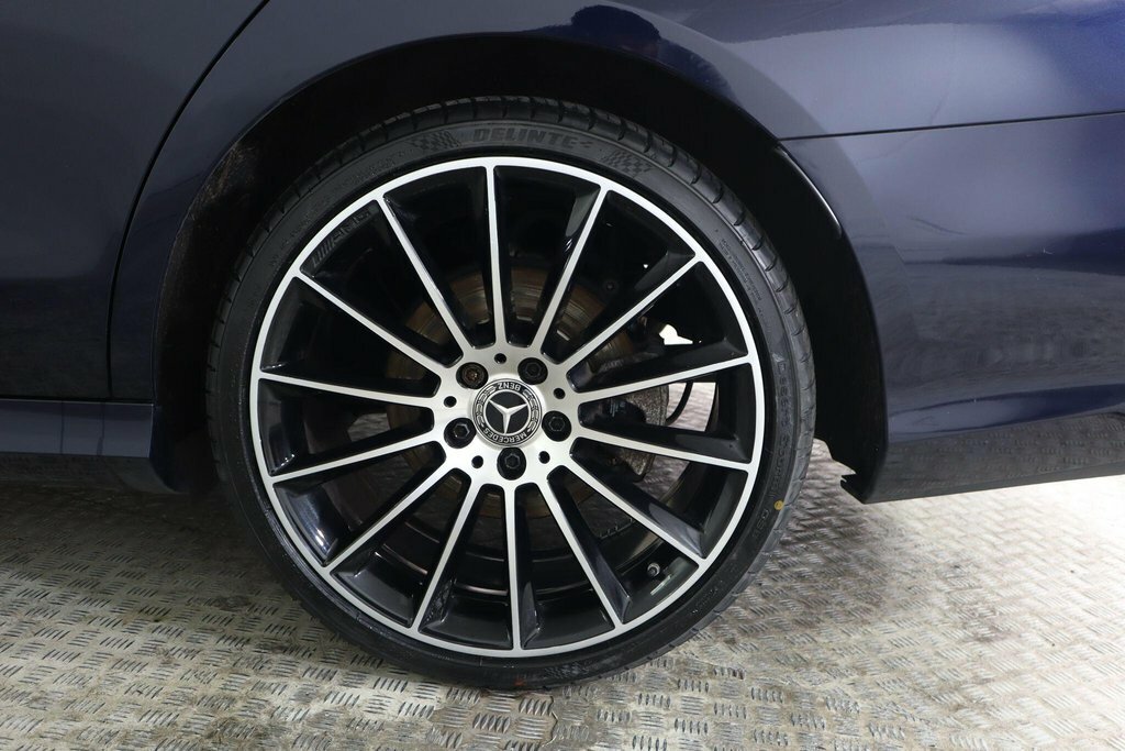 Mercedes-Benz E Class Estate 4.0 E63 V8 Biturbo Amg S Night Edition Pre Black #30